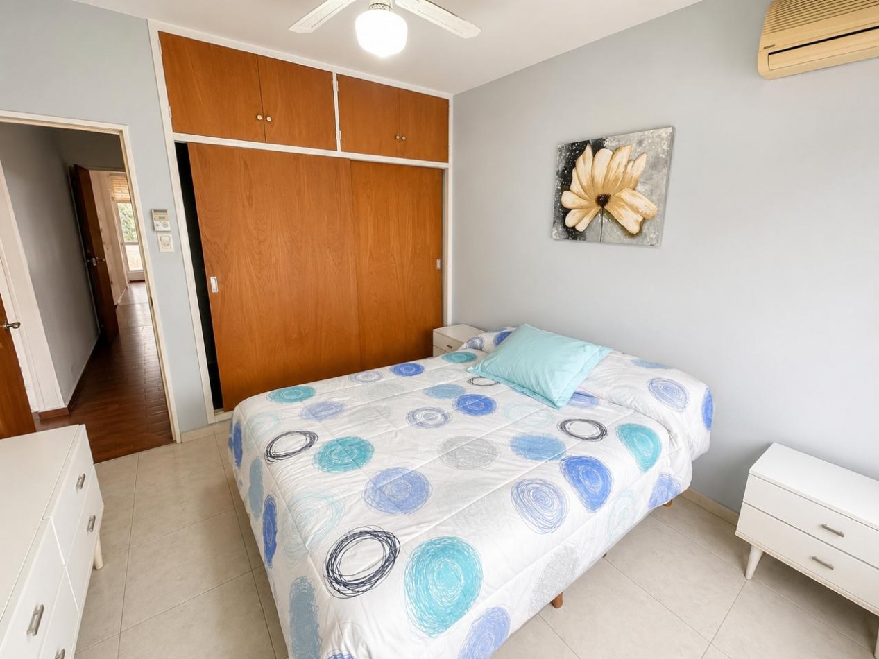 Venta casa esquina 4 dormitorios Barrio Las Palmas