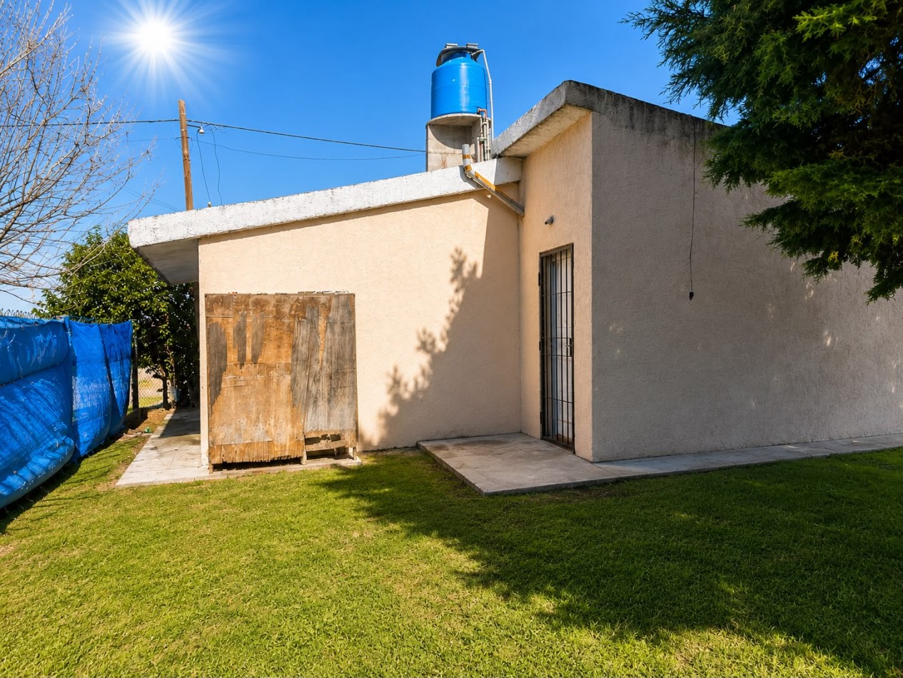SE VENDE CASA LOCALIDAD BOUWER