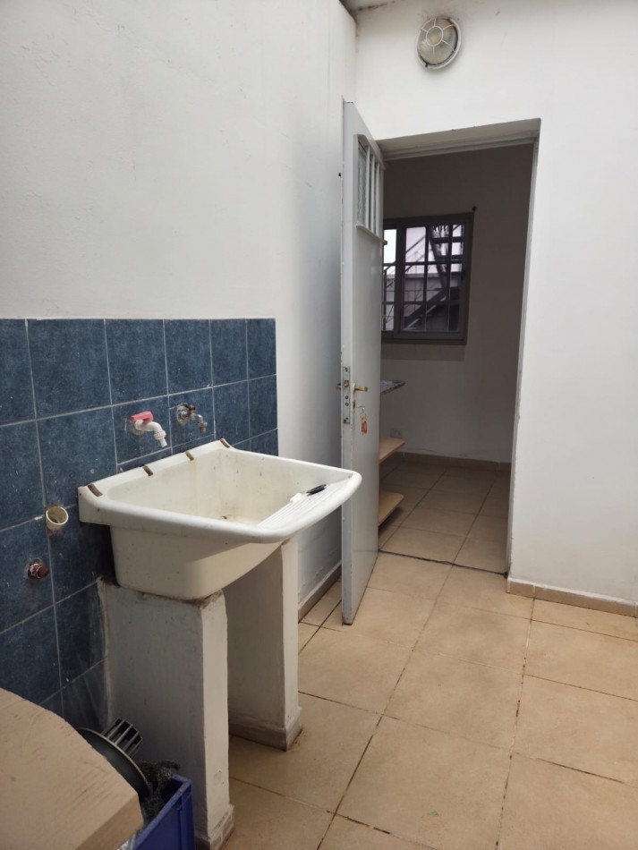ALQUILER Departamento 1 dormitorio B° Las Palmas